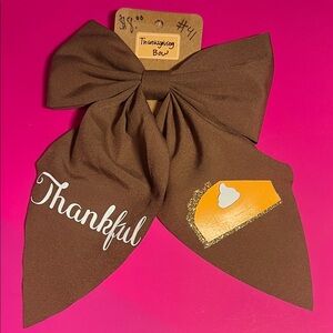Thanksgiving thankful hair bow with pumpkin pie